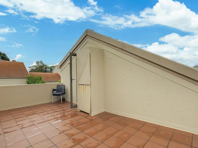 Apartment for sale in Alexandra, Gauteng