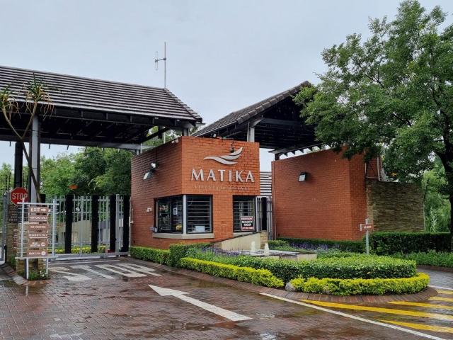 Apartment for sale in Alexandra, Gauteng
