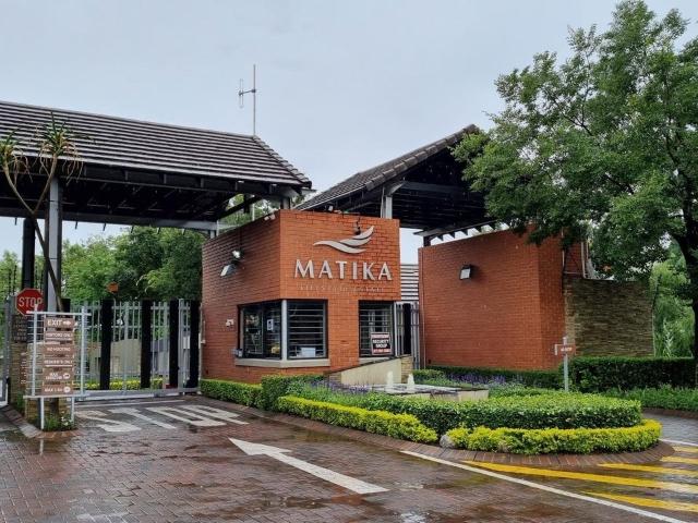 Apartment for sale in Alexandra, Gauteng