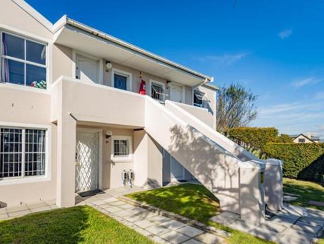 Apartment for sale in Cape Town, Western Cape