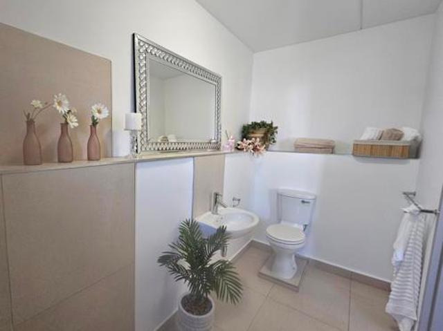 Apartment for sale in Cape Town, Western Cape