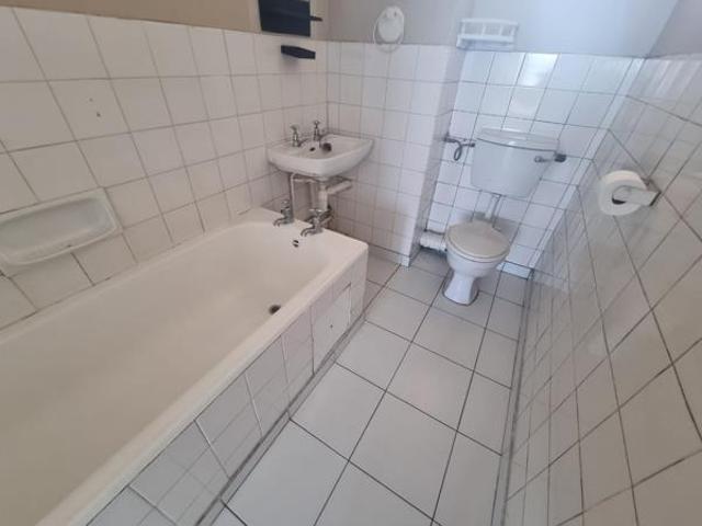 Apartment for rent in Seaview, Kwazulu-natal