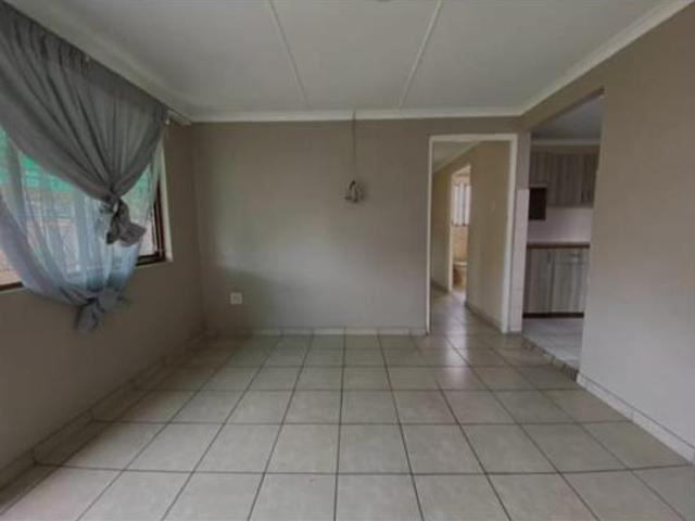Apartment for rent in Seaview, Kwazulu-natal