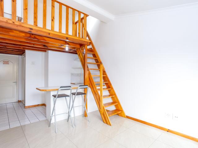 Apartment for rent in Plumstead, Cape Town