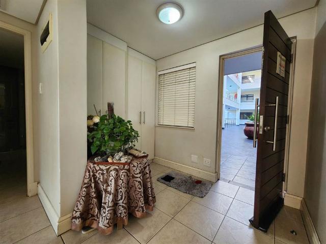 Apartment for sale in Seaview, Kwazulu-natal