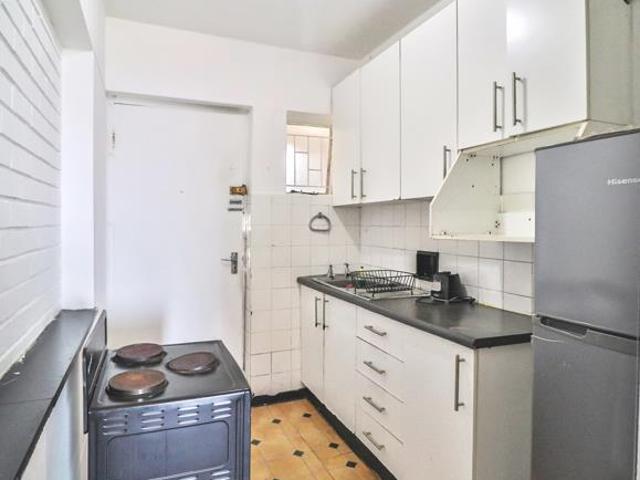 Apartment for sale in Port Elizabeth, Eastern Cape