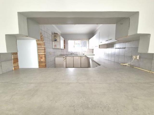 Apartment for rent in Nelson Mandela Bay Ward 18, Nelson Mandela Bay Metropolitan Municipality