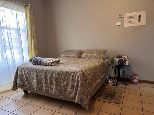 Apartment for sale in Dr Kenneth Kaunda, North West