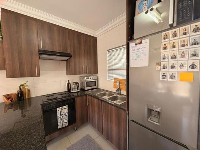 Apartment for sale in Dr Kenneth Kaunda, North West