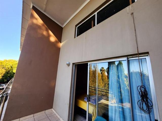 Apartment for sale in Dr Kenneth Kaunda, North West