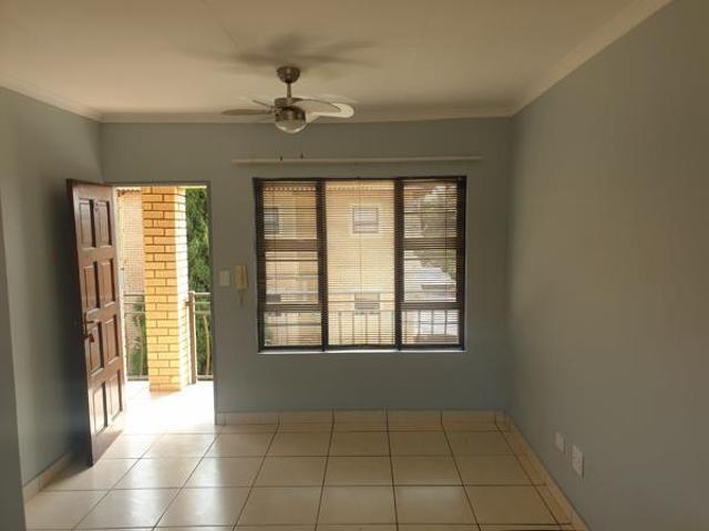 Apartment for sale in Dr Kenneth Kaunda, North West