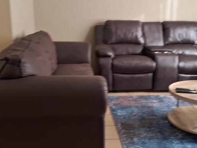 Apartment for sale in Dr Kenneth Kaunda, North West