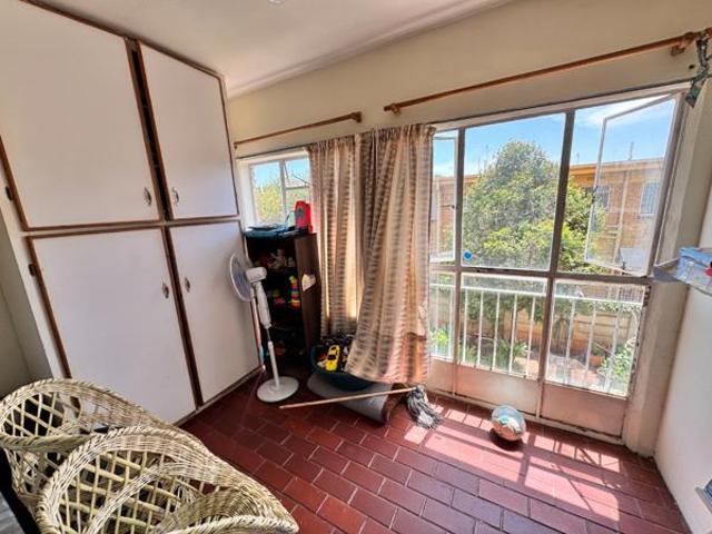Apartment for sale in Dr Kenneth Kaunda, North West