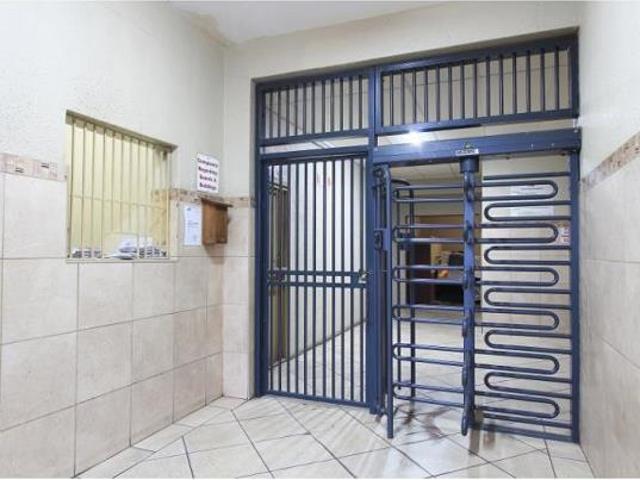 Apartment for rent in Waterkloof, Gauteng