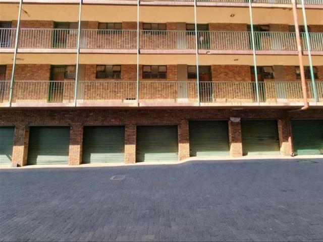 Room for rent in Waterkloof, Gauteng