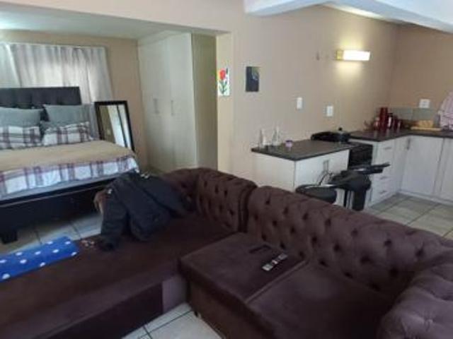 Apartment for sale in Rosendal, Free State