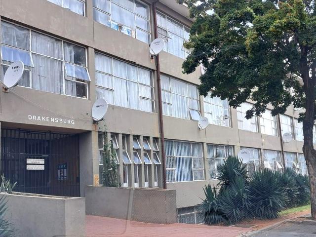 Apartment for sale in Ekurhuleni, Gauteng