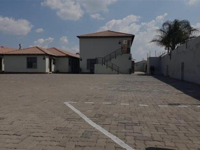 Apartment for rent in Protea Glen, Soweto
