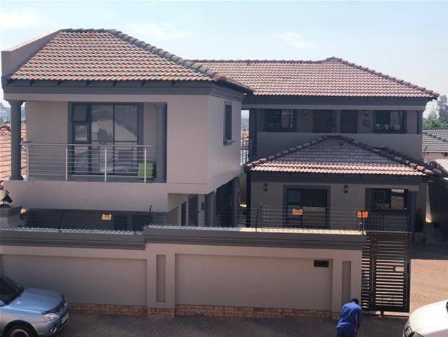 Apartment for rent in Protea Glen, Soweto