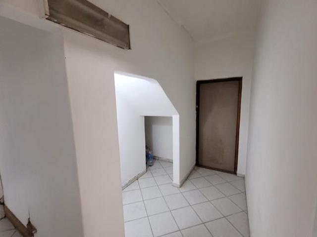 Apartment for rent in Seaview, Kwazulu-natal