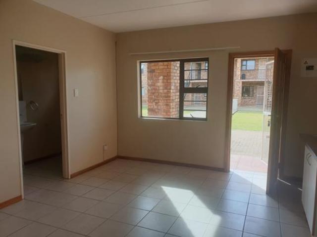 Apartment for sale in Kimberley, Frances Baard District Municipality