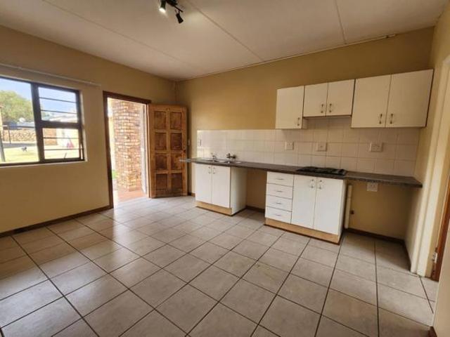 Apartment for sale in Frances Baard, Northern Cape