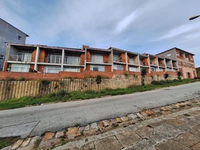 Apartment for sale in Nelson Mandela Bay Ward 18, Nelson Mandela Bay Metropolitan Municipality
