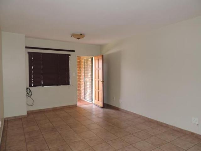 Apartment for rent in Waterkloof, Gauteng