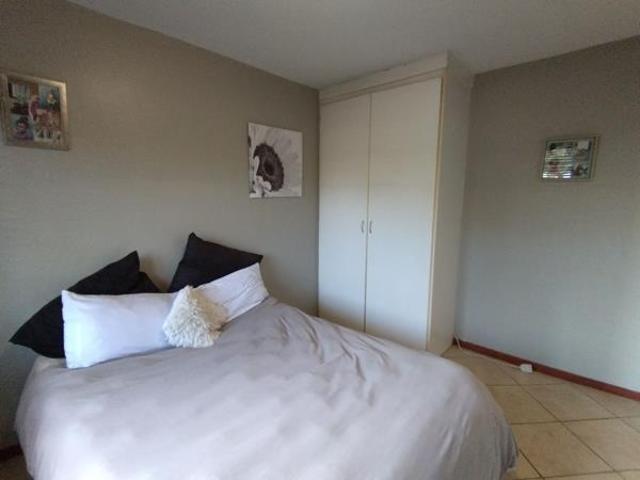 Apartment for rent in Waterkloof, Gauteng