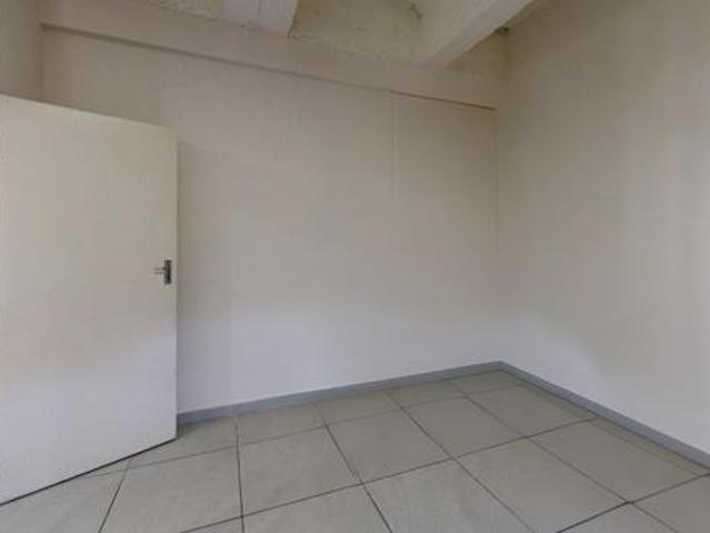 Apartment for rent in Vosloorus, Gauteng