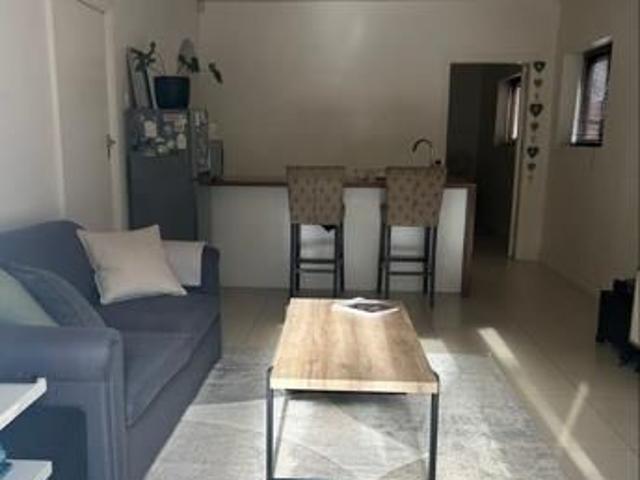 Apartment for rent in Cape Town Ward 58, Cape Town