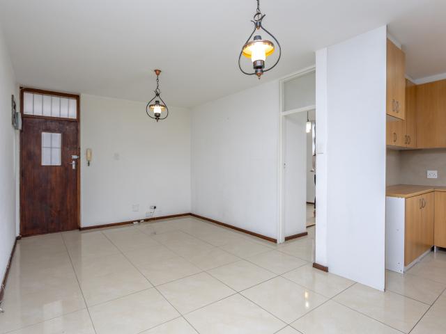 Apartment for rent in Rondebosch, Cape Town