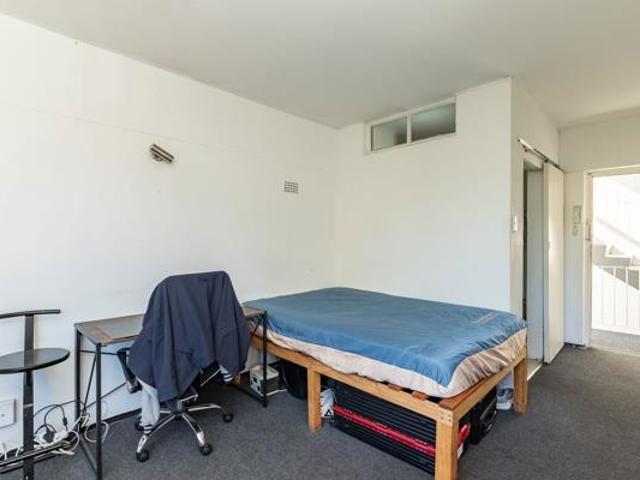 Apartment for sale in Cape Town, Western Cape