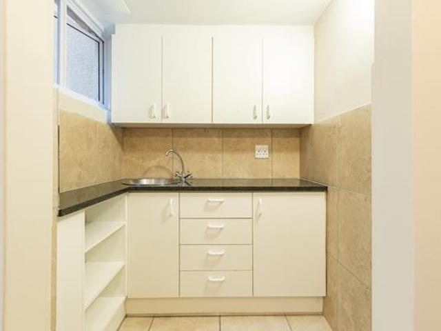 Apartment for sale in Cape Town, Western Cape