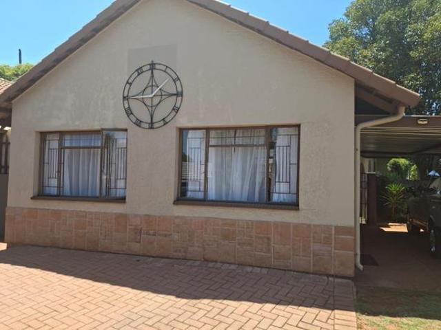 Apartment for rent in Nooitgedacht, Gauteng