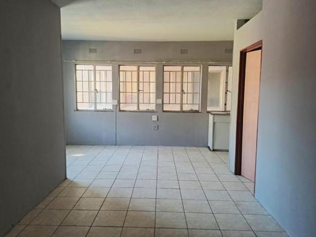 Apartment for rent in Nooitgedacht, Gauteng