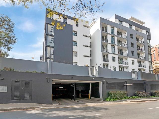 Apartment for sale in Vosloorus, Gauteng