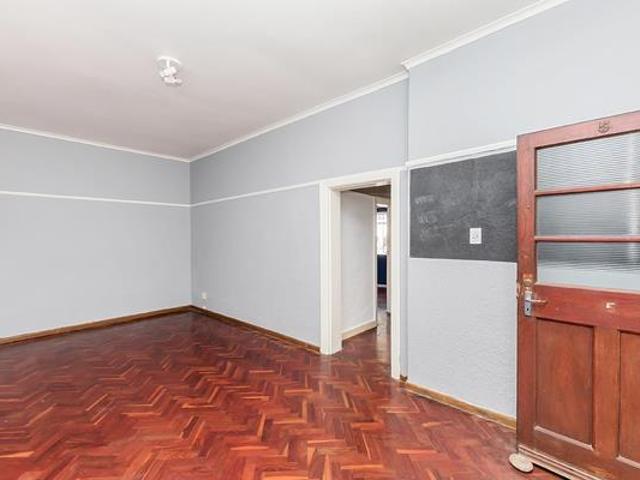 Apartment for sale in Cape Town, Western Cape