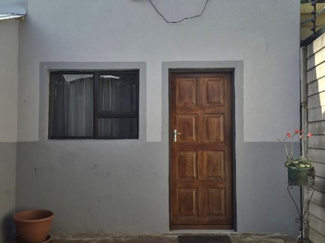 Apartment for rent in Waterkloof, Gauteng