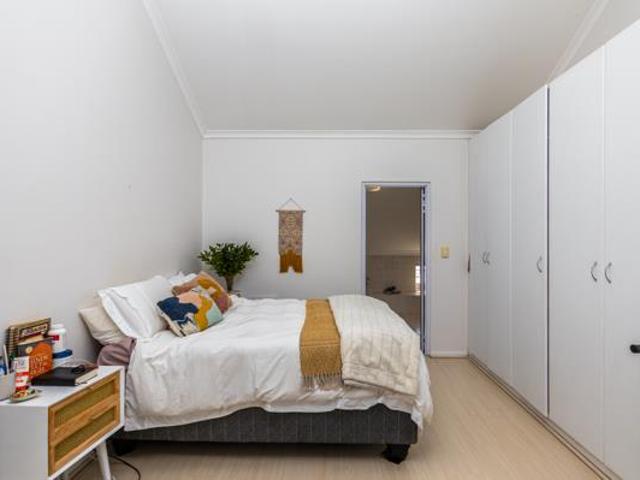 Apartment for sale in Cape Town, Western Cape