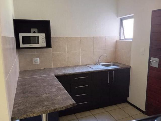 Apartment for rent in Nooitgedacht, Gauteng