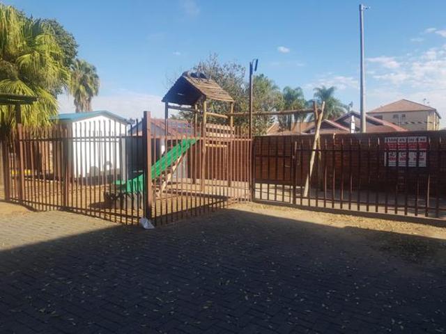 Apartment for sale in Tlhabane, North West