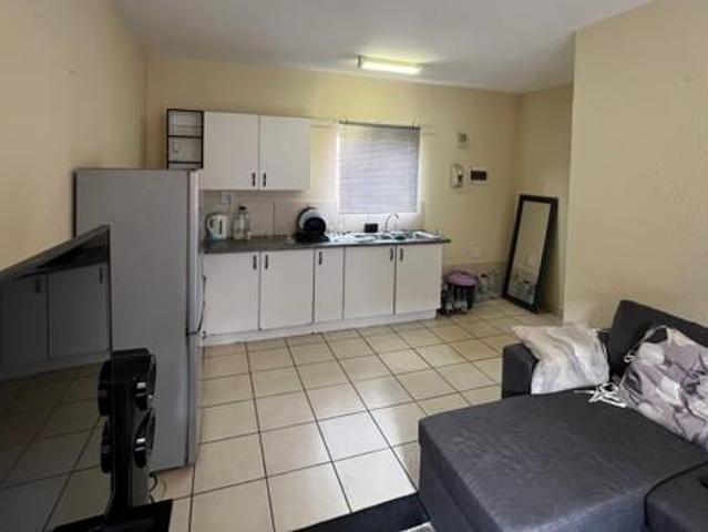 Apartment for sale in Rustenburg Local Municipality, Bojanala Platinum District Municipality