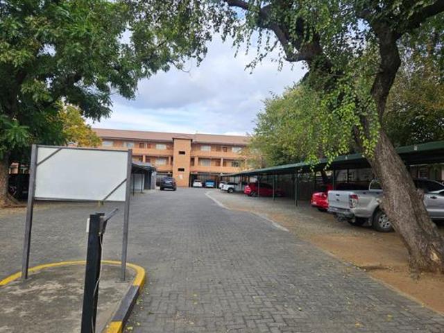 Apartment for sale in Tlhabane, North West