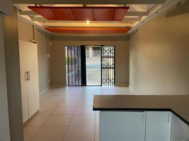 Apartment for rent in Seaview, Kwazulu-natal