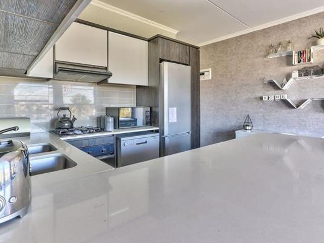 Apartment for rent in Cape Town, City of Cape Town
