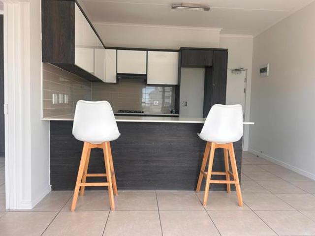 Apartment for rent in Cape Town Ward 107, Cape Town