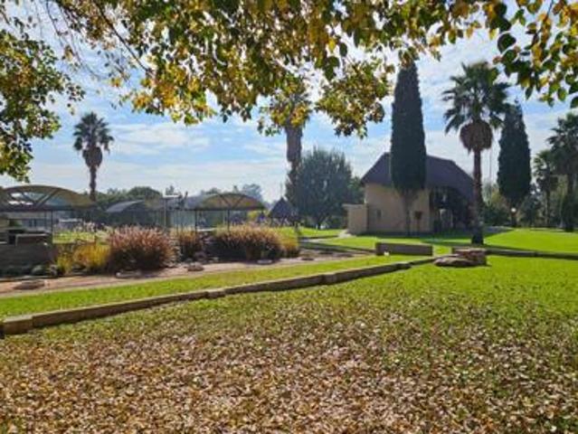 Apartment for sale in Oranjeville, Free State