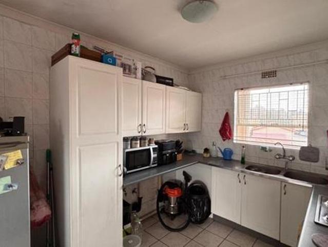 Apartment for sale in Oranjeville, Free State