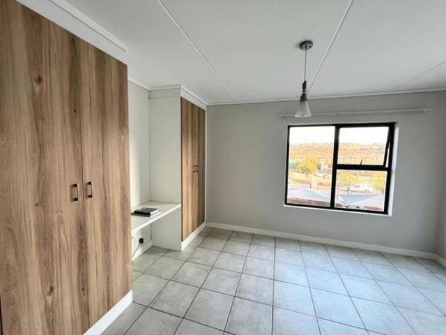 Apartment for rent in Waterkloof, Gauteng
